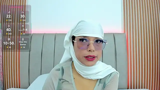 naishaa  online show from 12.05.25