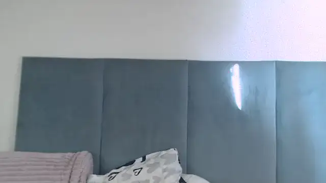 Jah-Queen online show from 02.11.26