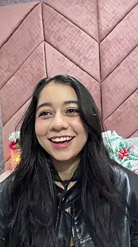 Lily June online show from 05.25.26