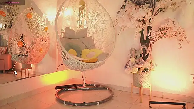 JadeSummerr online show from 10.03.25