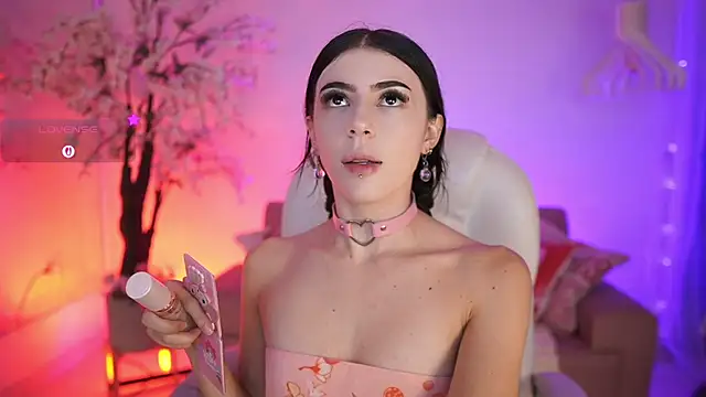 JadeSummerr online show from 04.15.26