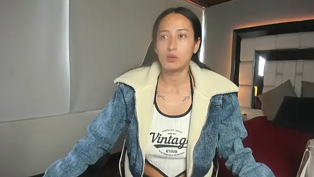 Snapshot of Adhara7 chatting on 11.12.25 Adhara7 online show from 11.12.25