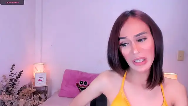 Snapshot of tsmokemachine chatting on 09.15.25 tsmokemachine online show from 09.15.25