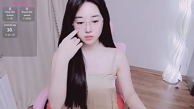 Miu-999 online show from 10.30.25