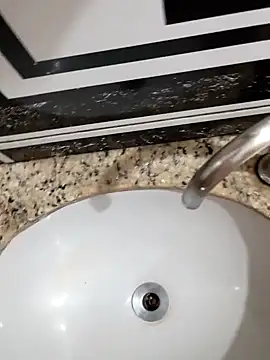 Snapshot of Gusttavotesudoxxvvc chatting on 09.25.25 Gusttavotesudoxxvvc online show from 09.25.25