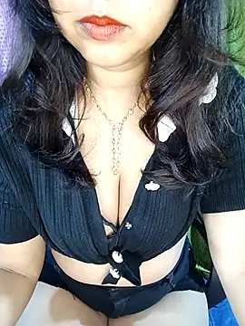 Ishani Baby online show from 12.16.25