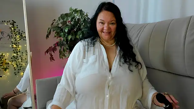 Snapshot of sandra_jackson chatting on 07.07.26 sandra jackson online show from 07.07.26