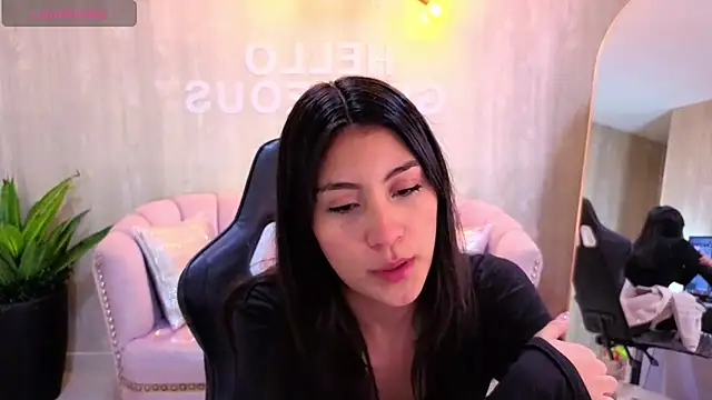 Snapshot of Zoe_Blaze_A chatting on 11.20.25 Zoe Blaze A online show from 11.20.25