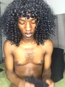 Trans fairy online show from 10.03.25