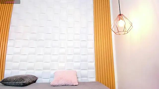 AriaBelle online show from 09.11.25