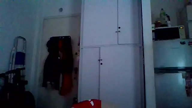 luca23millo90 online show from 04.01.26