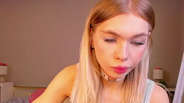 Blondy Fina online show from 05.15.26