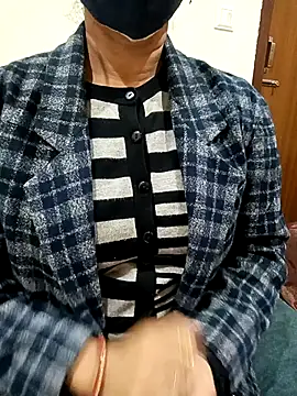 soni yhakur online show from 12.20.25