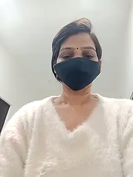 Snapshot of soni_yhakur chatting on 02.12.26 soni yhakur online show from 02.12.26