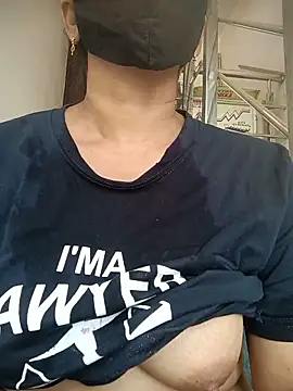 Snapshot of soni_yhakur chatting on 06.22.26 soni yhakur online show from 06.22.26