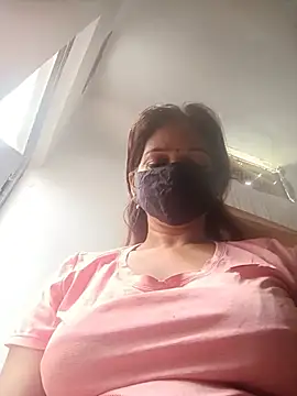 Snapshot of soni_yhakur chatting on 06.28.26 soni yhakur online show from 06.28.26