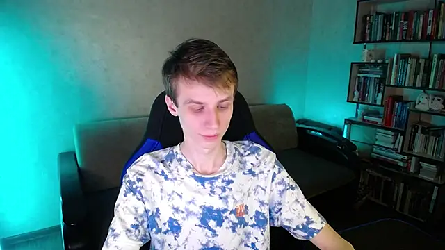 yes cute boy  online show from 02.14.26