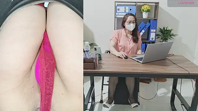 Snapshot of Spa-LinhLinh chatting on 06.23.26 Spa-LinhLinh online show from 06.23.26