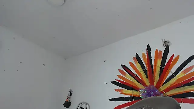 Snapshot of maggi_hotsson chatting on 04.21.26 maggi hotsson online show from 04.21.26