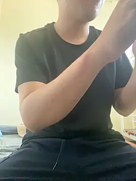 Snapshot of lahungdj12 chatting on 02.21.26 lahungdj12 online show from 02.21.26