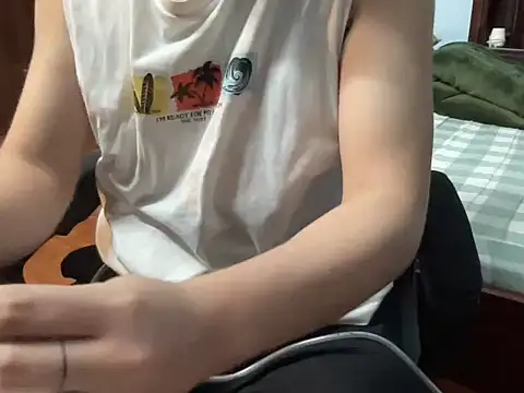 Snapshot of lahungdj12 chatting on 03.03.26 lahungdj12 online show from 03.03.26