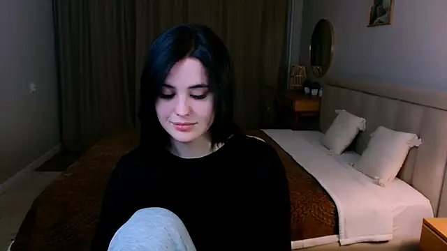 lil angel  online show from 04.16.26