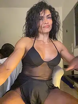 Snapshot of sam_diva chatting on 10.19.25 sam diva online show from 10.19.25