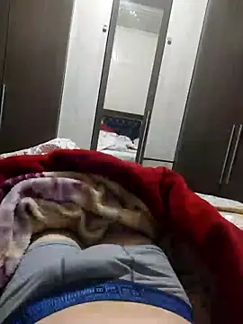 Gustavo198045 online show from 10.22.25