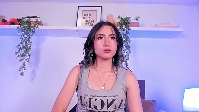 Snapshot of Vampgyal chatting on 11.11.25 Vampgyal online show from 11.11.25