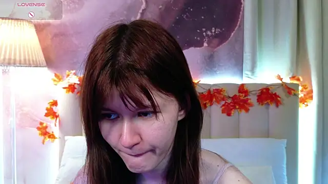 Snapshot of Aria_Vox chatting on 10.26.25 Aria Vox online show from 10.26.25