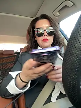 Snapshot of anna_yngs chatting on 03.11.26 anna yngs online show from 03.11.26