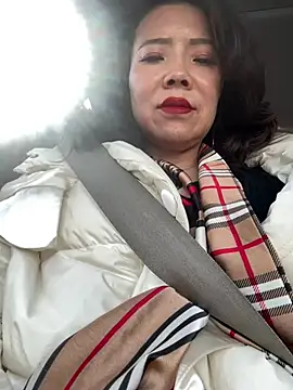 Snapshot of anna_yngs chatting on 03.14.26 anna yngs online show from 03.14.26