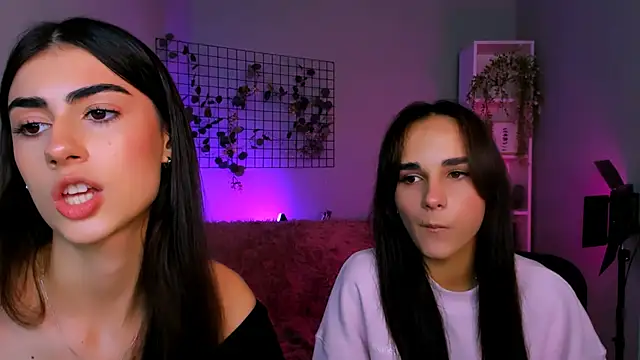 Snapshot of kaisy_star chatting on 09.26.25 kaisy star online show from 09.26.25