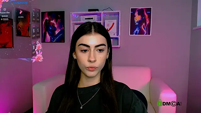 Snapshot of kaisy_star chatting on 10.17.25 kaisy star online show from 10.17.25