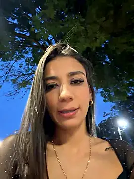 Snapshot of -juicy_ chatting on 03.30.26 -juicy online show from 03.30.26