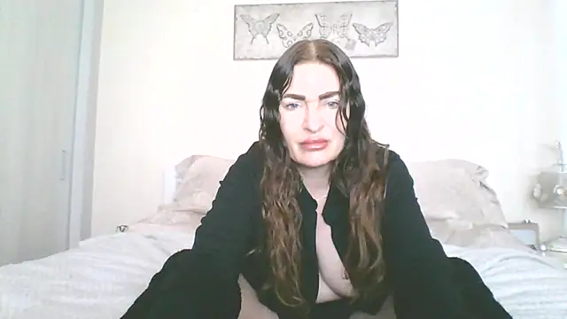 EllaKent online show from 04.10.26