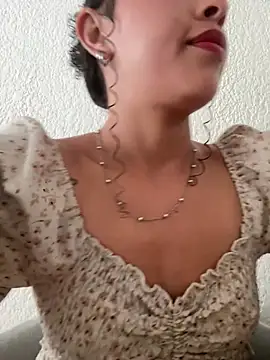 Snapshot of Yasmin777_ chatting on 05.13.26 Yasmin777 online show from 05.13.26
