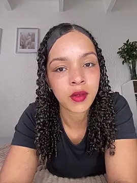 Snapshot of Yasmin777_ chatting on 05.20.26 Yasmin777 online show from 05.20.26