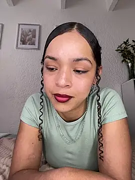 Snapshot of Yasmin777_ chatting on 06.09.26 Yasmin777 online show from 06.09.26