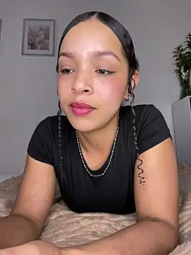 Snapshot of Yasmin777_ chatting on 07.10.26 Yasmin777 online show from 07.10.26