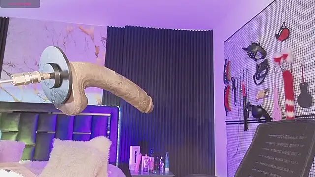 Issafoxx online show from 01.31.26