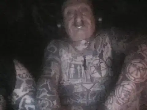 Snapshot of object857 chatting on 12.22.24 object857 online show from 12.22.24