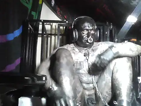 Snapshot of object857 chatting on 01.14.26 object857 online show from 01.14.26