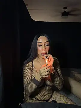 Snapshot of annalove22 chatting on 05.16.26 annalove22 online show from 05.16.26