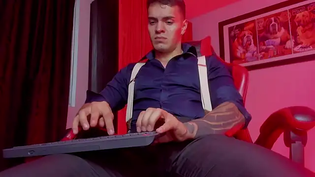 ALPHA DOMINUS  online show from 03.10.26