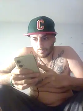 Snapshot of Blessdsoulja44 chatting on 12.04.25 Blessdsoulja44 online show from 12.04.25