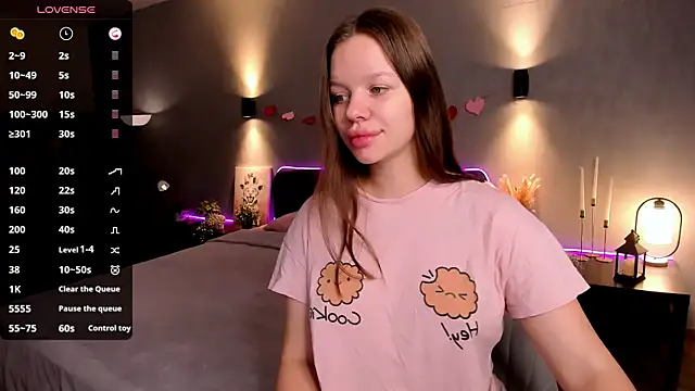 Snapshot of marydreams_ chatting on 07.18.26 marydreams online show from 07.18.26