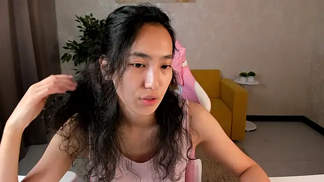 Snapshot of FlirtyAura chatting on 07.03.26 FlirtyAura online show from 07.03.26