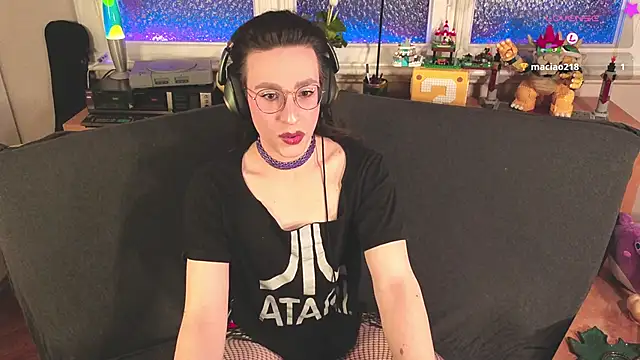 Snapshot of Zesty_Peach chatting on 03.12.26 Zesty Peach online show from 03.12.26