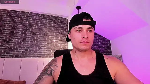 Snapshot of connorsmiith chatting on 02.24.26 connorsmiith online show from 02.24.26